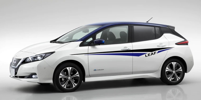Смуги на авто 3D TUNING STUDIO Nissan Leaf 1380х500х0.15мм